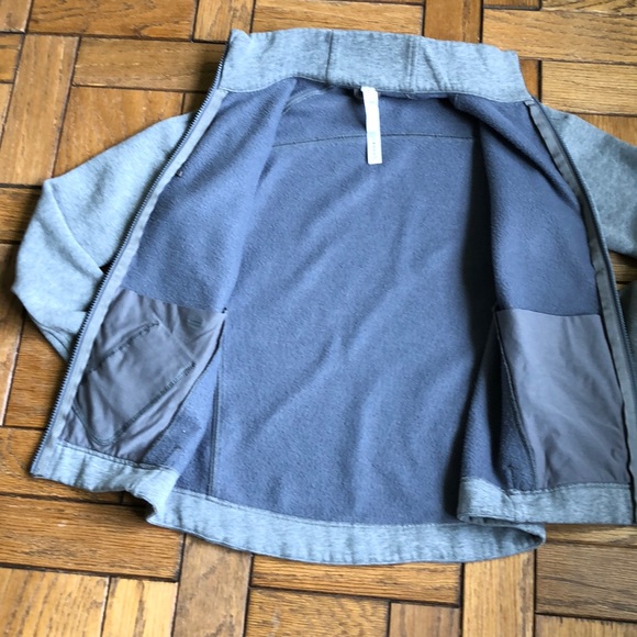 Lululemon Full Zip Gray Sweatshirt - Picture 4 of 6
